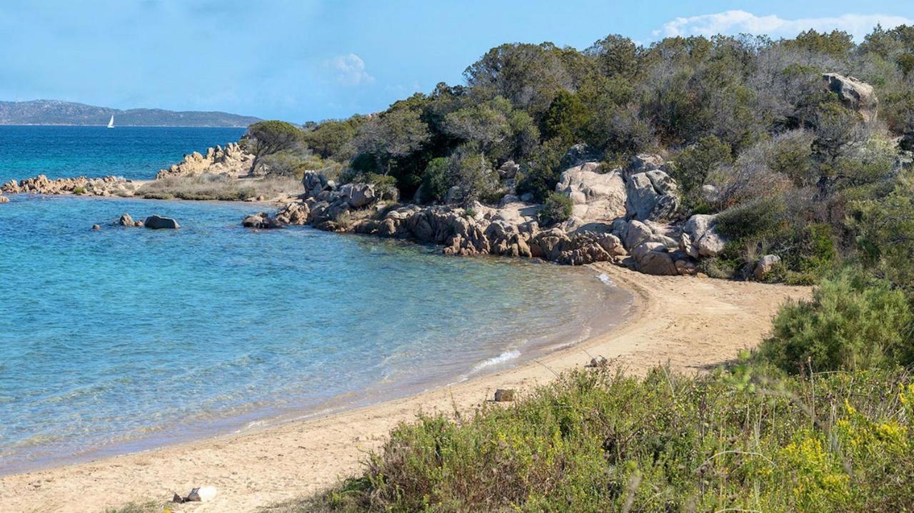 Residence con piscina a Palau, a soli 150 mt. dal mare Esterno foto